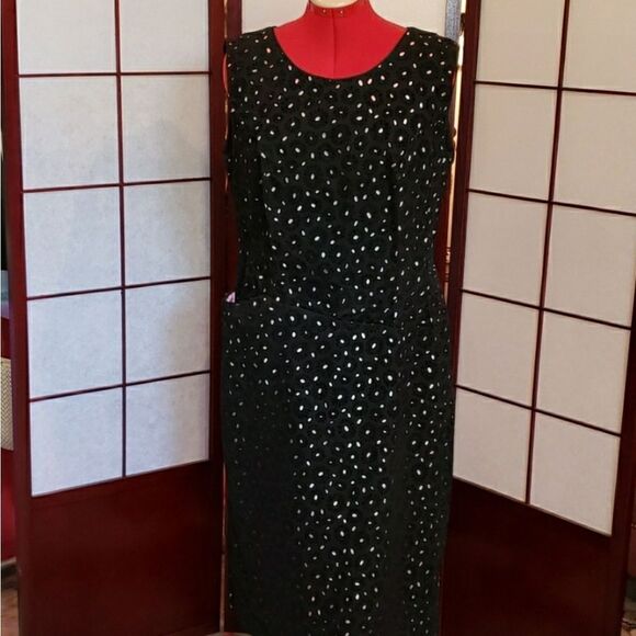 VNTG 50's Black and Pink Shift Sleeveless - Picture 1 of 9